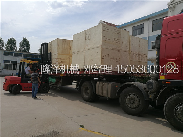 马来西亚订购的多台馅料搅拌机发货现场